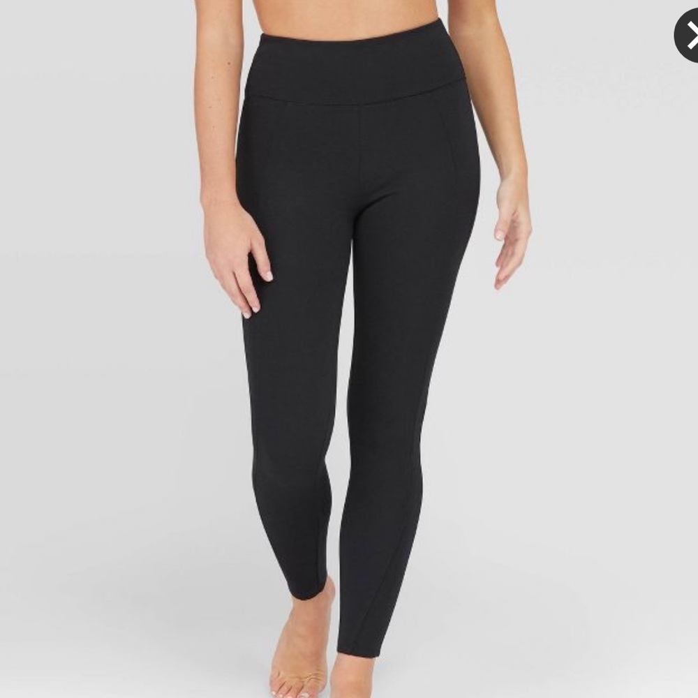 Assets by Spanx ponte knit leggings